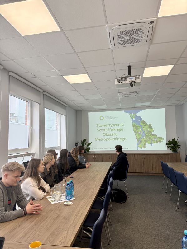 Gospodarka przestrzenna - kształcenie poprzez praktykę