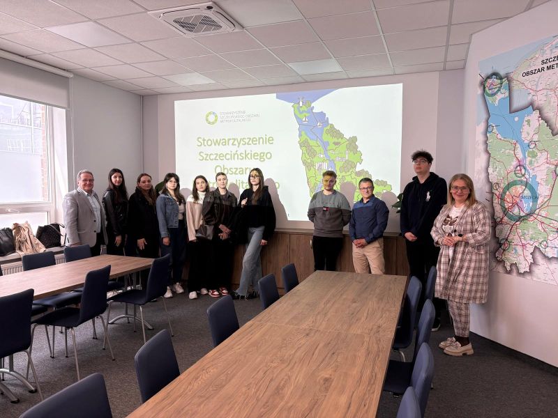 Gospodarka przestrzenna - kształcenie poprzez praktykę