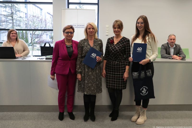 Wręczenie Nagród Dziekana WEFIZ za najlepsze prace dyplomowe