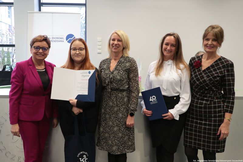 Wręczenie Nagród Dziekana WEFIZ za najlepsze prace dyplomowe
